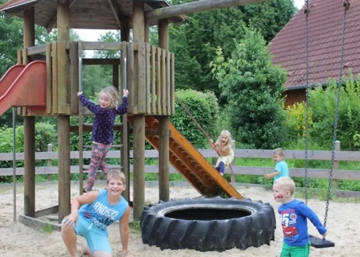 In Germany With Terrace דירה Bredenborn